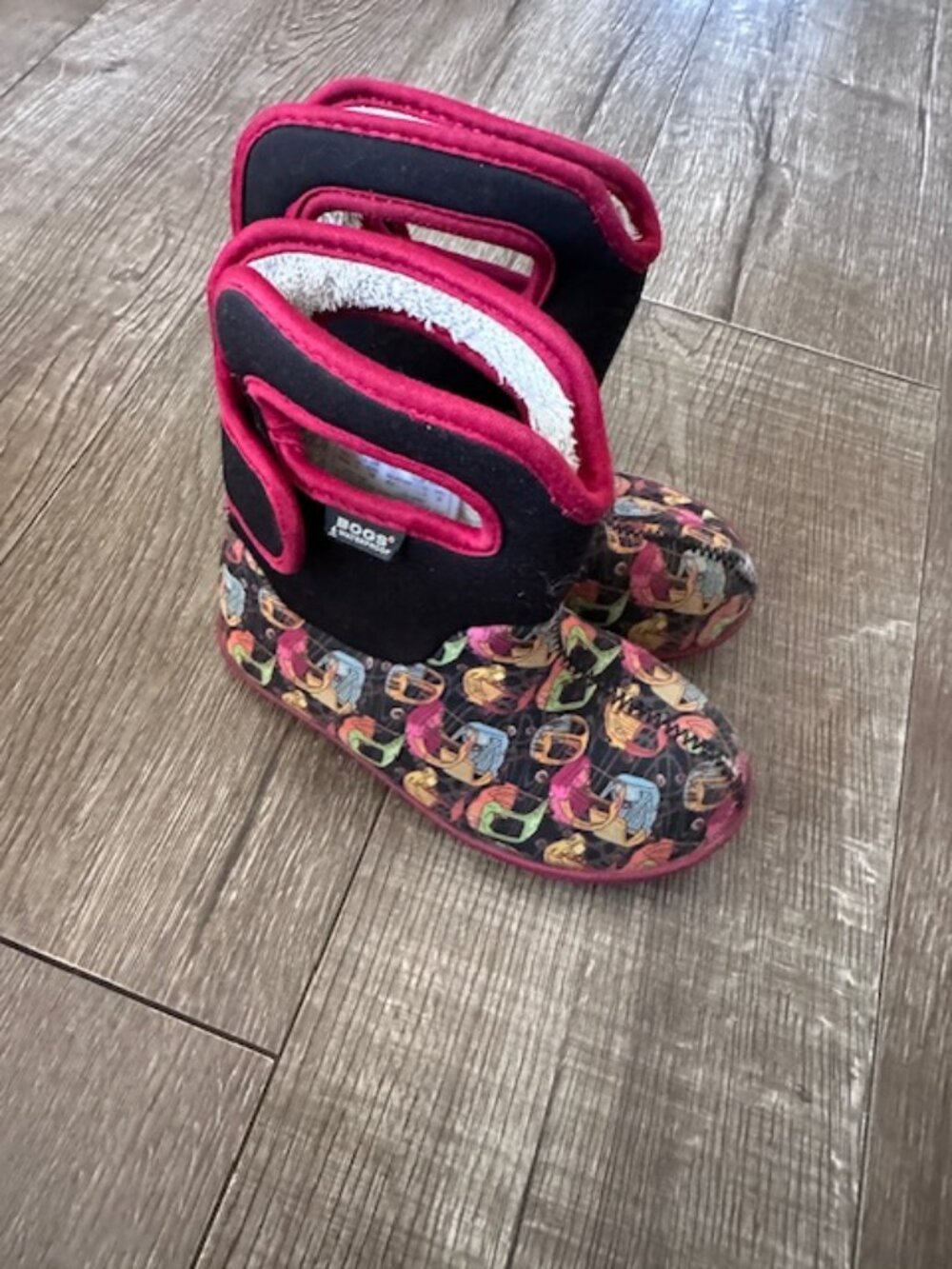Bogs boots size 9 childrens